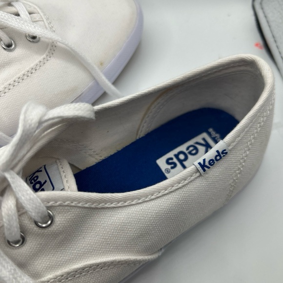 Keds White Canvas Shoes with Blue Insole - Picture 4 of 6